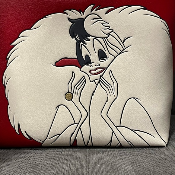 Disney x Kate Spade Cruella Tote - Picture 4 of 13
